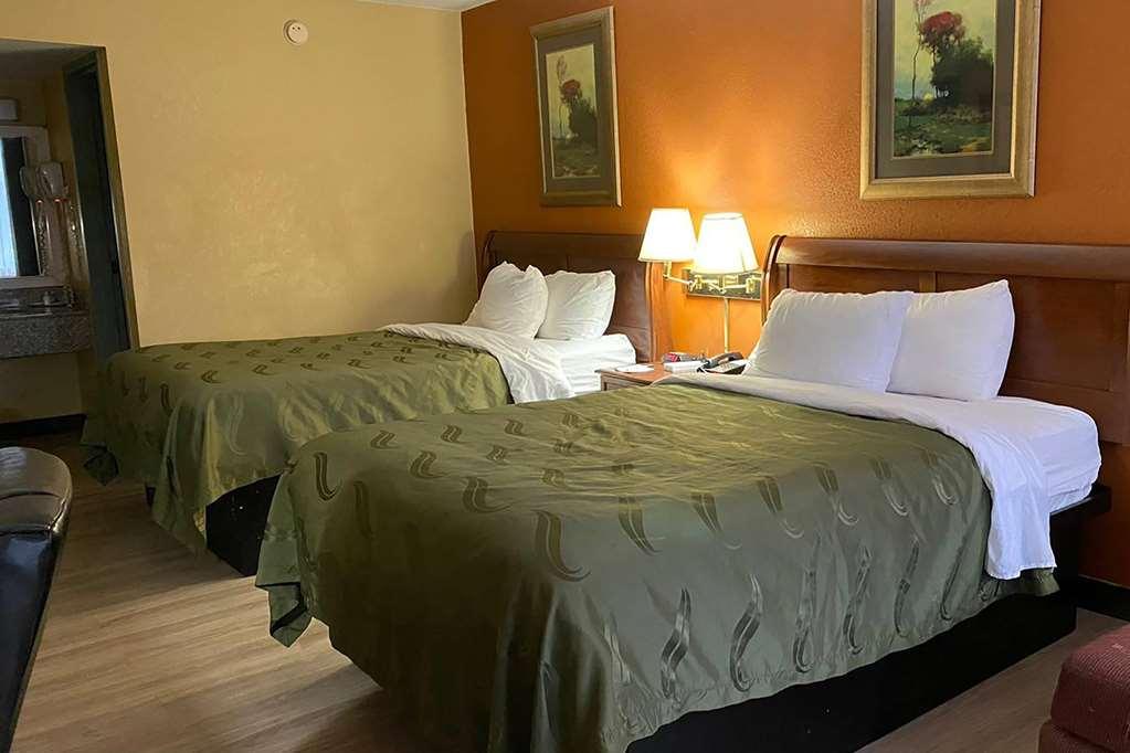 Ramada By Wyndham Rome - Verona Habitación foto